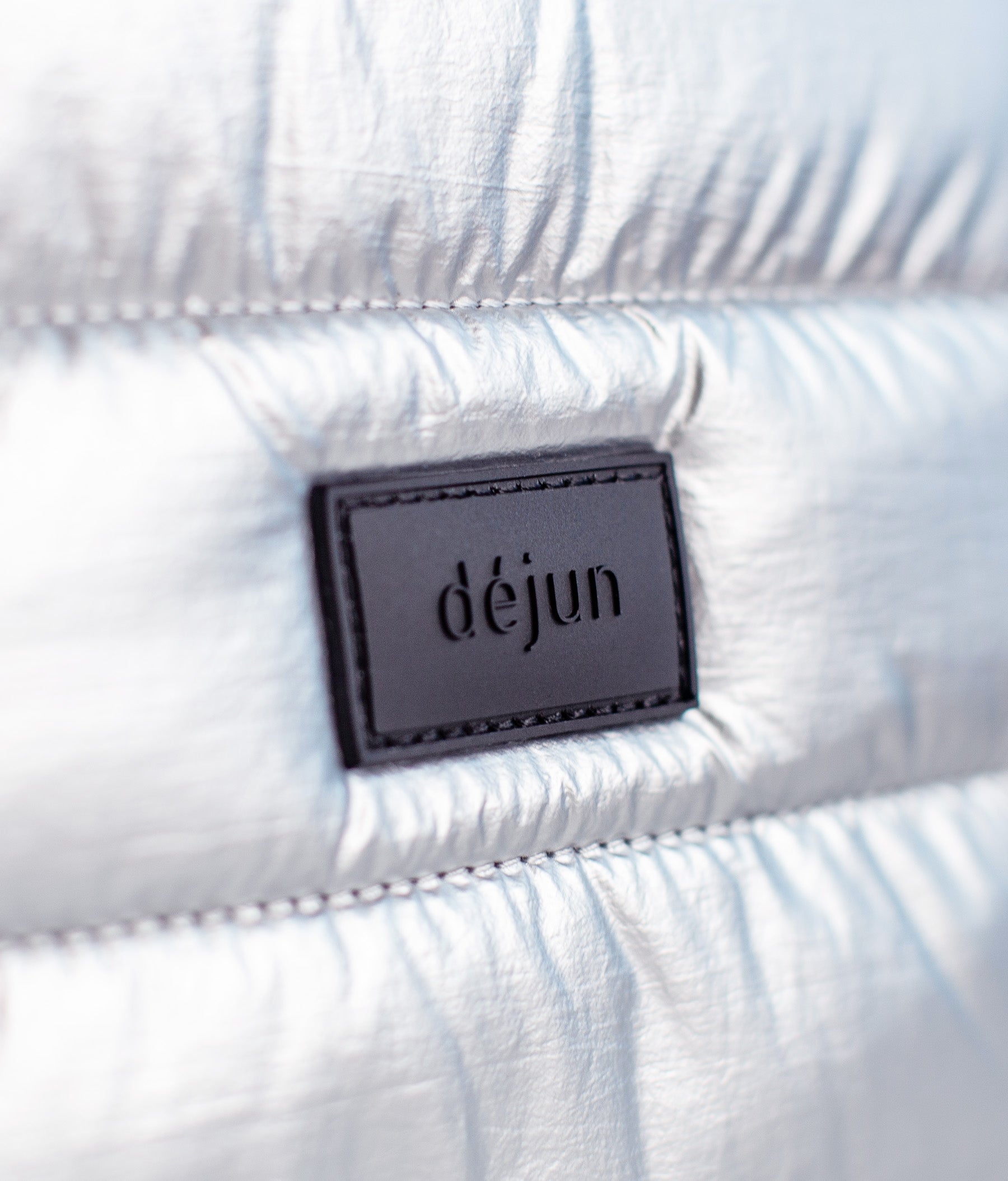 DE UVクリーム 2色セット ＆ ポーチ